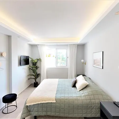 アパート Jardines De Andalucia - Exquisite Newly Renovated マルベーリャ
