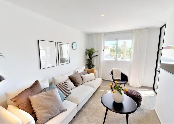 Apartament Jardines De Andalucia - Exquisite Newly Renovated Marbella