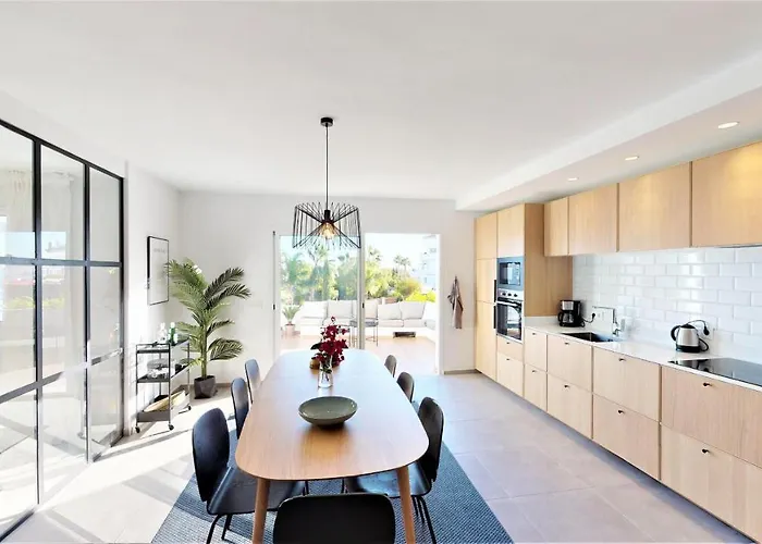 Apartament Jardines De Andalucia - Exquisite Newly Renovated *