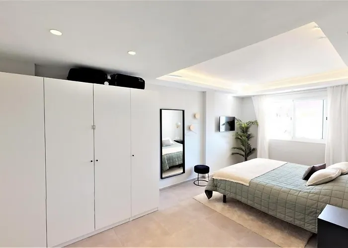 Apartament Jardines De Andalucia - Exquisite Newly Renovated Marbella