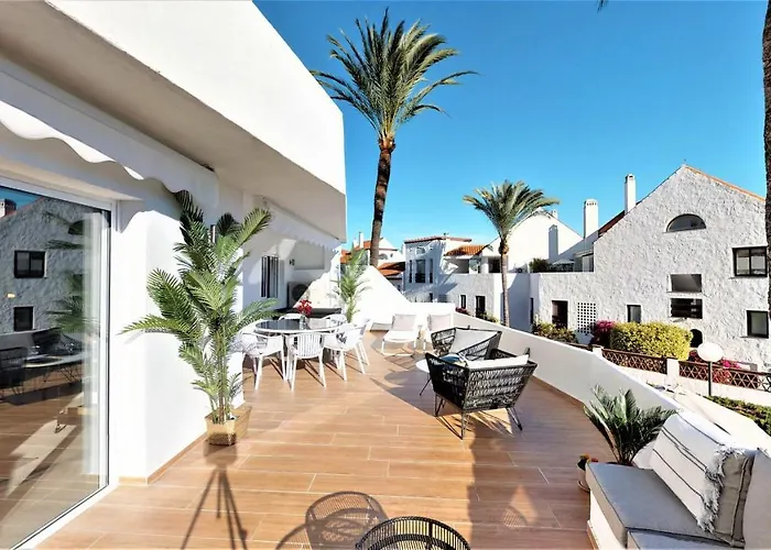 Apartament Jardines De Andalucia - Exquisite Newly Renovated Marbella